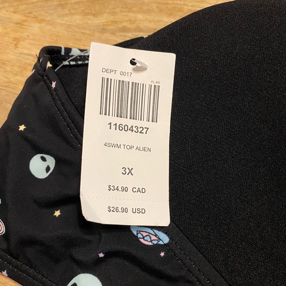 Hot Topic Swim Top - Picture 4 of 4